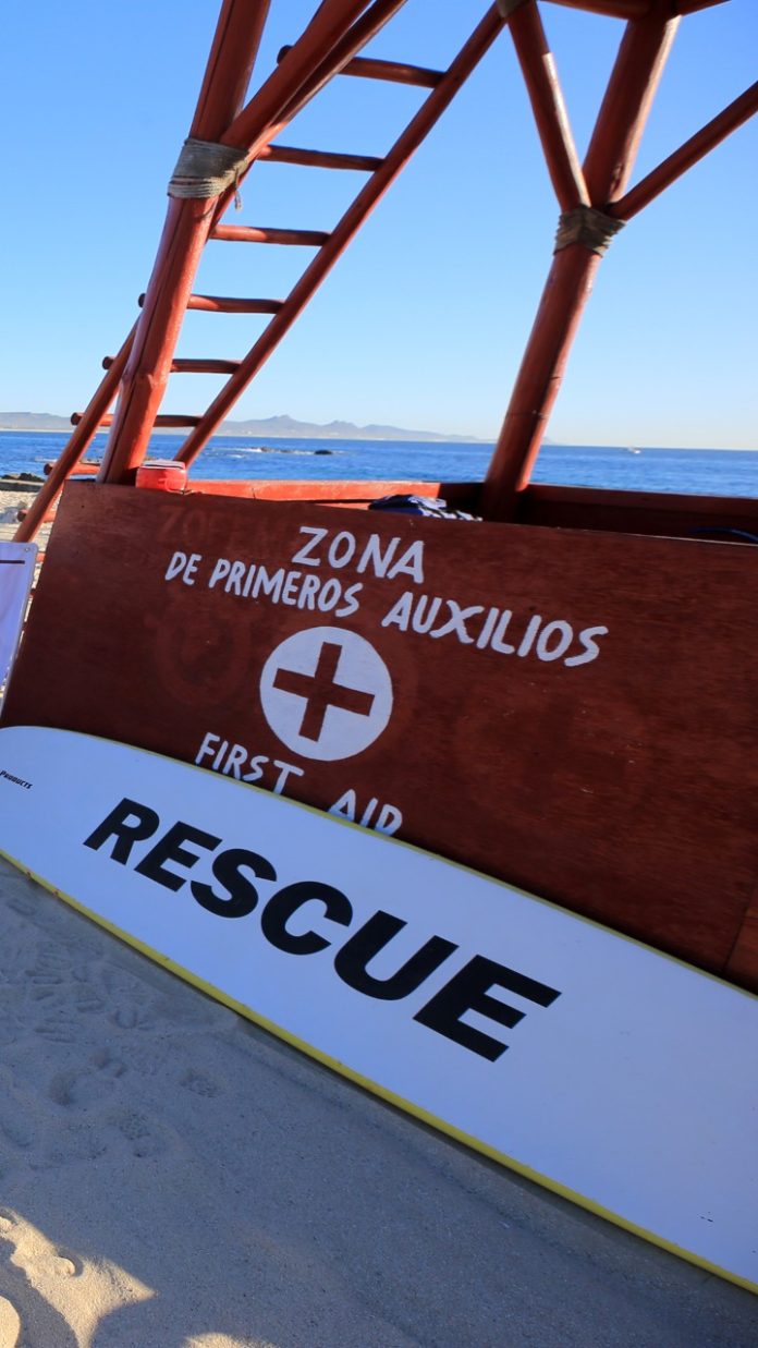 03 Priorizando La Seguridad De Usuarios De Playas, Salvavidas De Zofemat Los Cabos Refuerzan Sus Conocimientos En Primeros Auxilios (3)