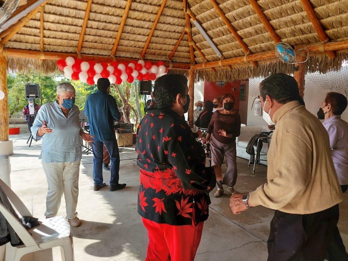 07 Acatando Todas Las Medidas De Salud, Se Reincorporan Las Personas Adultas Mayores A Casas De Día En Los Cabos