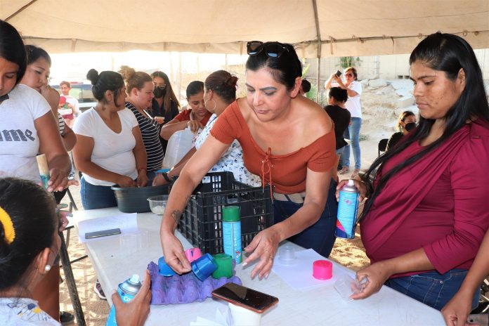 04 Mujeres De La Colonia López Obrador En CSL Reciben Pláticas Informativas Y Talleres Encaminados A Fortalecer Su Desarrollo Y Autonomía4