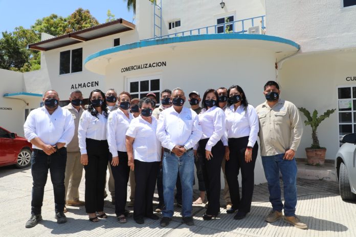 04 Personal De Oomsapas Santiago Conecta Pozo Latino A La Comunidad De Matancitas Obra Que Beneficia A 60 Familias3