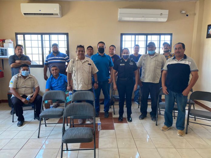 06 Seguridad Pública De Los Cabos Imparte Cursos De Educación Vial A Conductores Del Sector Empresarial Y Hotelero (3)