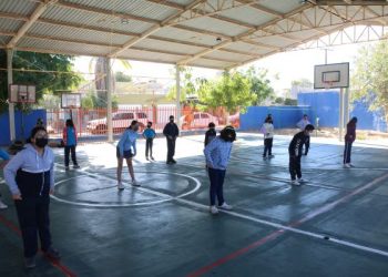 REFUERZA EDUCACIÓN FÍSICA APRENDIZAJES ACADÉMICOS