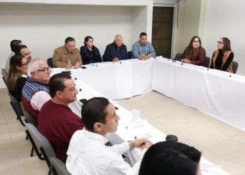 SE REÚNE VCC CON REPRESENTANTES DEL GOBIERNO DEL ESTADO EN LOS CABOS