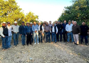 ATIENDEN PLANTEAMIENTOS DE PRODUCTORES DEL VALLE DE SANTO DOMINGO