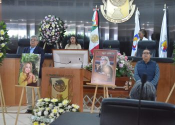 Rinden homenaje póstumo a Anita Beltrán Peralta