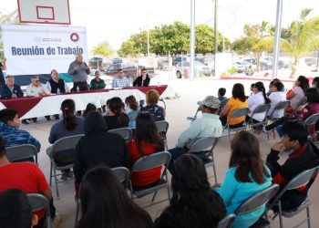 SOSTIENE GOBERNADOR VMCC, ENCUENTRO CON FAMILIAS DE CONQUISTA AGRARIA, EN LA PAZ
