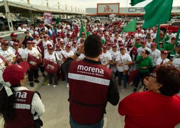 Encabeza Manuel Cota la primera caminata en La Paz como candidato a diputado federal