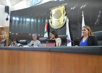 Aprueba el pleno licencia temporal a las diputadas Gabriela Montoya, Guadalupe Vázquez y Christian Agúndez