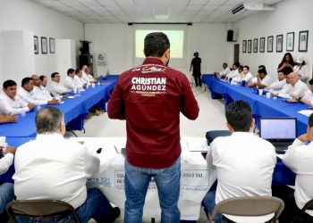 Crear banco de Proyectos y más obra social será el reto para Los Cabos en los próximos 3 años: Christian Agúndez con el Colegio de Ingenieros Civiles Siglo XXI
