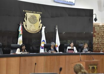 Autoriza el pleno del Congreso del Estado licencia temporal al diputado Fernando Hoyos Aguilar