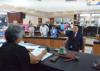 Rindió protesta como diputado del Distrito VII Ismael Rodríguez Piña