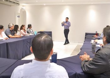 CAPACITA SALUD A PERSONAL EN MATERIA DE TRANSPARENCIA Y ACCESO A LA INFORMACIÓN