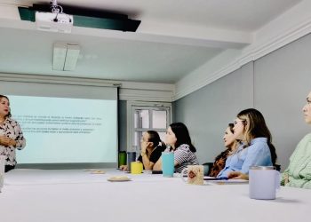 IMPARTEN CURSO EN DERECHOS HUMANOS A PERSONAL DEL CEA
