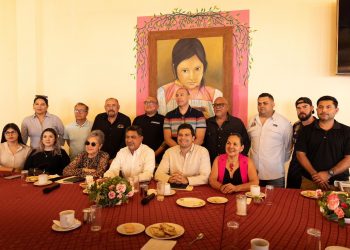 Convergen candidatos de “Sigamos Haciendo Historia” y CANIRAC por el desarrollo de BCS