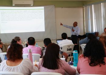 PARTICIPAN DOCENTES EN TALLER “LA TRANSICIÓN DE LAS USAER”