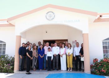 RECORREN GOBERNADOR DE BCS Y GOBERNADOR INFANTIL CENTRO DE CONVIVENCIA FAMILIAR