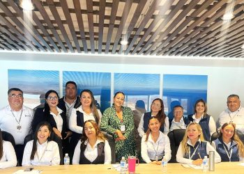 CLAUSURAN TALLER “SERVICIOS SECRETARIALES I” A PERSONAL DE API
