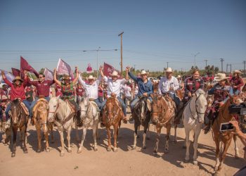 Se compromete Manuel Cota a impulsar las tradiciones de BCS