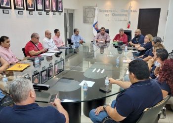 MANTIENE GOBIERNO DE BCS MESA DE DIÁLOGO CON REPRESENTANTES DEL SINDICATO DE BACHILLERES
