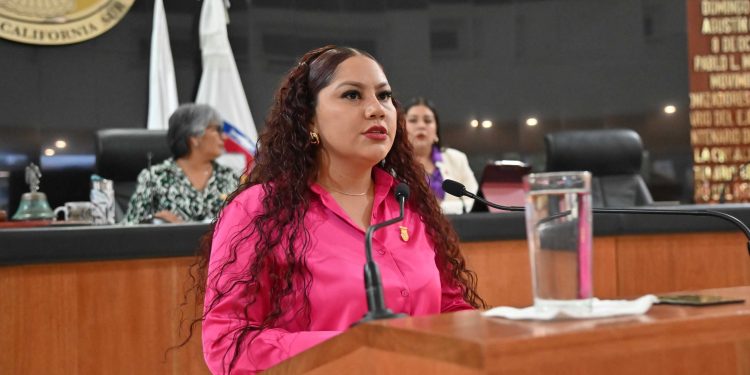 Exhortan en el Congreso de BCS a la SS Estatal impulse un “Programa de Cirugías” para atender el rezago; fue un punto de acuerdo propuesto por la diputada Karelly Sariñaña González.