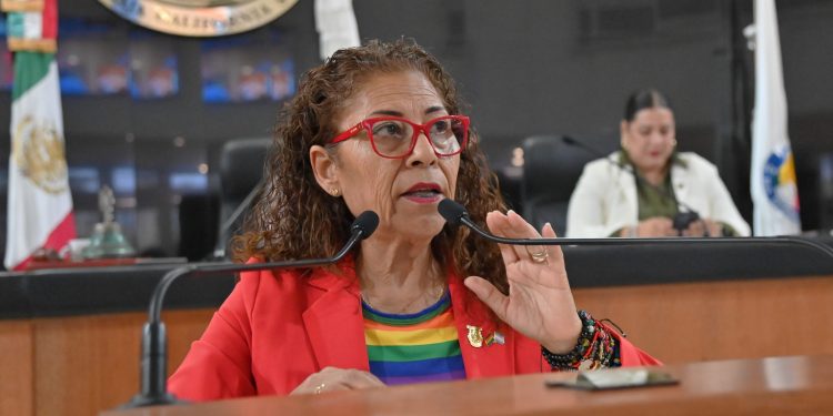 La diputada María Guadalupe Moreno Higuera, dio a conocer los nombres de las y los seleccionados del 2do. Parlamento de la Diversidad Sexual que se llevará a cabo en sesión solemne el martes 25 de junio.