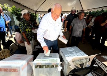 CONVOCA GOBERNADOR DE BCS A CIUDADANOS, A EMITIR SU VOTO CON CIVILIDAD Y TRANQUILIDAD