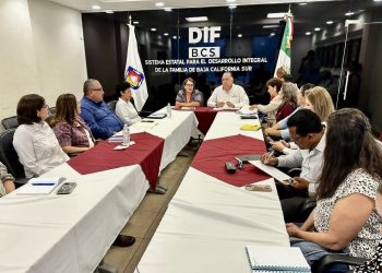 REALIZA SEDIF REUNIÓN DE TRABAJO SOBRE ESTRATEGIA ESTATAL “ÉCHALE MONTÓN”