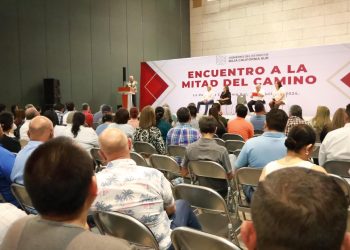 SOSTIENE VMCC ENCUENTRO “A MITAD DEL CAMINO” CON SERVIDORES PÚBLICOS DE GOBIERNO ESTATAL