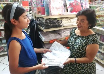REGISTRA BCS DERRAMA DE 70 MDP EN VALES PARA UNIFORMES Y ÚTILES ESCOLARES