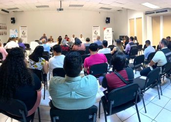 REALIZAN PANEL PARA PREVENIR EL TRABAJO INFANTIL Y LA TRATA DE PERSONAS