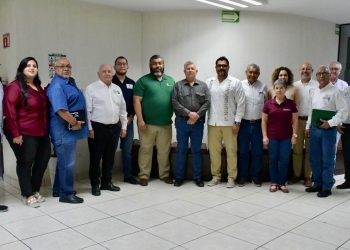 GOBIERNO DE BCS Y BC SOSTIENEN REUNIÓN SOBRE ANÁLISIS DE MOSCA DE LA FRUTA