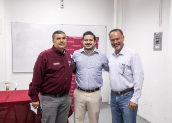 Nombran coordinador de la fracción parlamentaria de Morena a Eduardo “Yayo” Van Wormer. se perfila como primer presidente de la JUGOCOPO de la próxima legislatura.