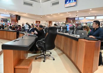 Aprueba el pleno del Congreso del Estado la integración de las comisiones de XVII Legislatura