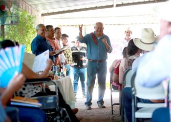 OTORGA GOBERNADOR APOYOS A PRODUCTORES AGROPECUARIOS DE ZONAS SERRANAS DE MULEGÉ
