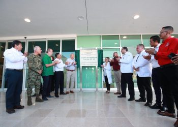 INAUGURA GOBERNADOR VMCC CLÍNICA 40 DEL IMSS EN LA PAZ; SE EJERCEN MÁS DE 200 MDP