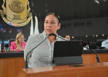 Insta diputada Alondra Torres a los congresistas a legislar con rumbo, sentido social y de la mano con la participación ciudadana