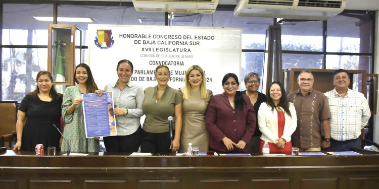 En el Congreso de BCS, convocan a participar en el III Parlamento de las Mujeres de BCS; la diputada Arlene Moreno Maciel informó que la recepción de trabajos será a partir de la fecha y hasta 18 de noviembre del 2024 a las 15:00 horas, y podrán participar todas las mujeres mayores de edad, residentes en la Entidad, inclusive mujeres trans.