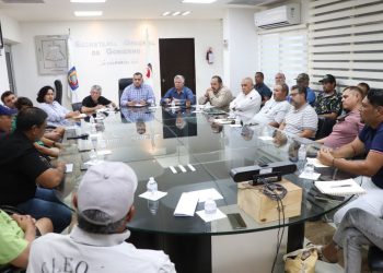 BRINDA ATENCIÓN SECRETARIO GENERAL DE GOBIERNO, A PRESTADORES DE SERVICIOS TURÍSTICOS DE LA PAZ