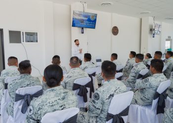 IMPARTEN PLÁTICA SOBRE PREVENCIÓN DEL SUICIDIO A JÓVENES DE LA GUARDIA NACIONAL