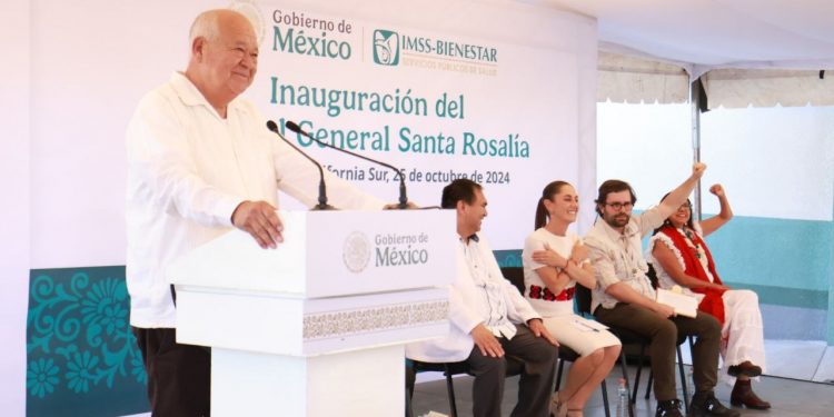 Como parte de su visita de trabajo a Baja California Sur, la presidenta de México, Claudia Sheinbaum Pardo, llevó a cabo la entrega formal del hospital general de Santa Rosalía, en el municipio de Mulegé, con inversión superior a los 390 millones de pesos. Con esta importante acción en salud, la región del norte de la entidad contará con personal médico especializado, servicios de calidad, así como ocho especialidades y servicio de hemodiálisis. Durante el evento, la mandataria fue acompañada por el gobernador Víctor Manuel Castro Cosío,