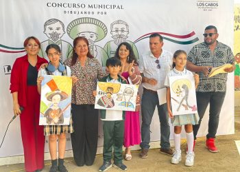 Participan 31 estudiantes de primaria en el concurso municipal “Dibujando por la Revolución Mexicana”
