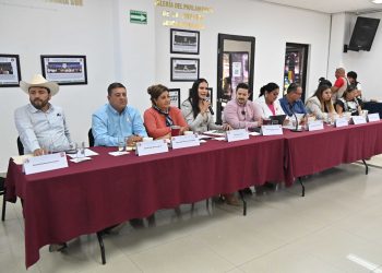 “Legislaremos de la mano del pueblo para darle los mejores resultados a la sociedad”: Eduardo Van Wormer Castro