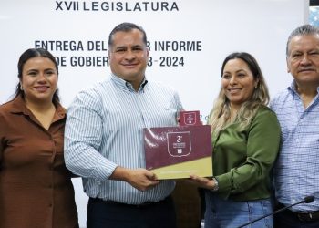 ENTREGA PODER EJECUTIVO DE BCS DOCUMENTO DE TERCER INFORME ANTE EL CONGRESO DEL ESTADO