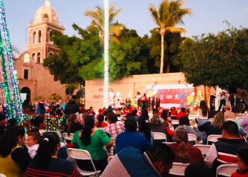 LLENO TOTAL EN PLAZA CULTURAL SALVATIERRA CON EL “FESTIVAL NAVIDEÑO DE PREESCOLAR”