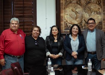 Busca Ayuntamiento de Los Cabos creación de línea rosa de taxis para mujeres