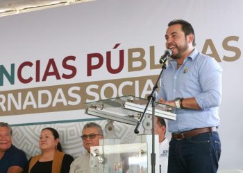 Atiende Christian Agúndez a ciudadanía durante Primera Audiencia Pública en Cabo San Lucas
