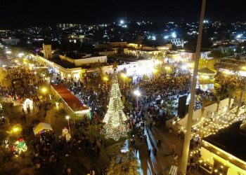 Fiscalía anticorrupción cita a exalcalde Oscar Leggs y su extesorero José Martín Talamantes, acusados por su presunto delito de “abuso de autoridad por simulación”.
