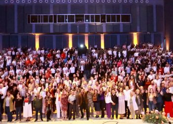 ¿Tiempos de mujeres? La mujer en defensa de la mujer. Firma milena Quiroga convenio sobre la Mesa Violeta en Comondú.