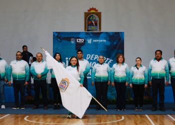 ENCABEZA PAZ OCHOA CEREMONIA DE ABANDERAMIENTO DE CONTIGENTE DEPORTIVO PARA OLIMPIADAS ESTATALES CONADE 2025