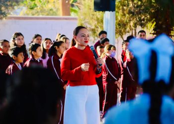 ENCABEZA PAZ OCHOA CEREMONIA DEL 108° ANIVERSARIO DE LA CARTA MAGNA